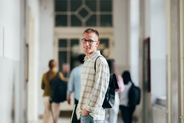 UEC vs IGCSE: Key Differences, Recognition & Study Pathways